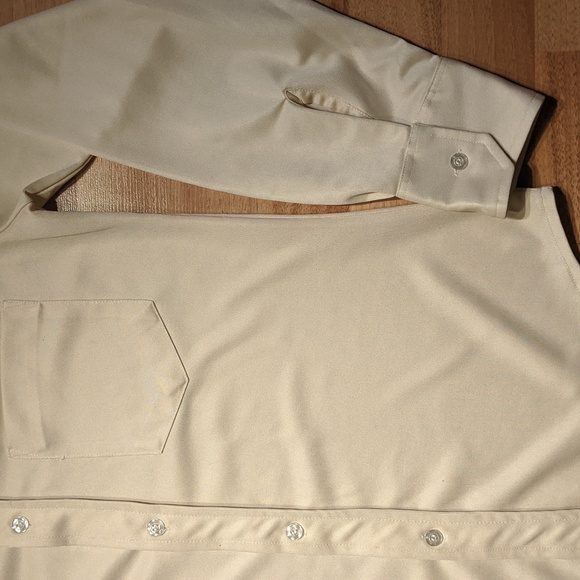Vintage 70's cream button front shirt - Picture 6 of 6